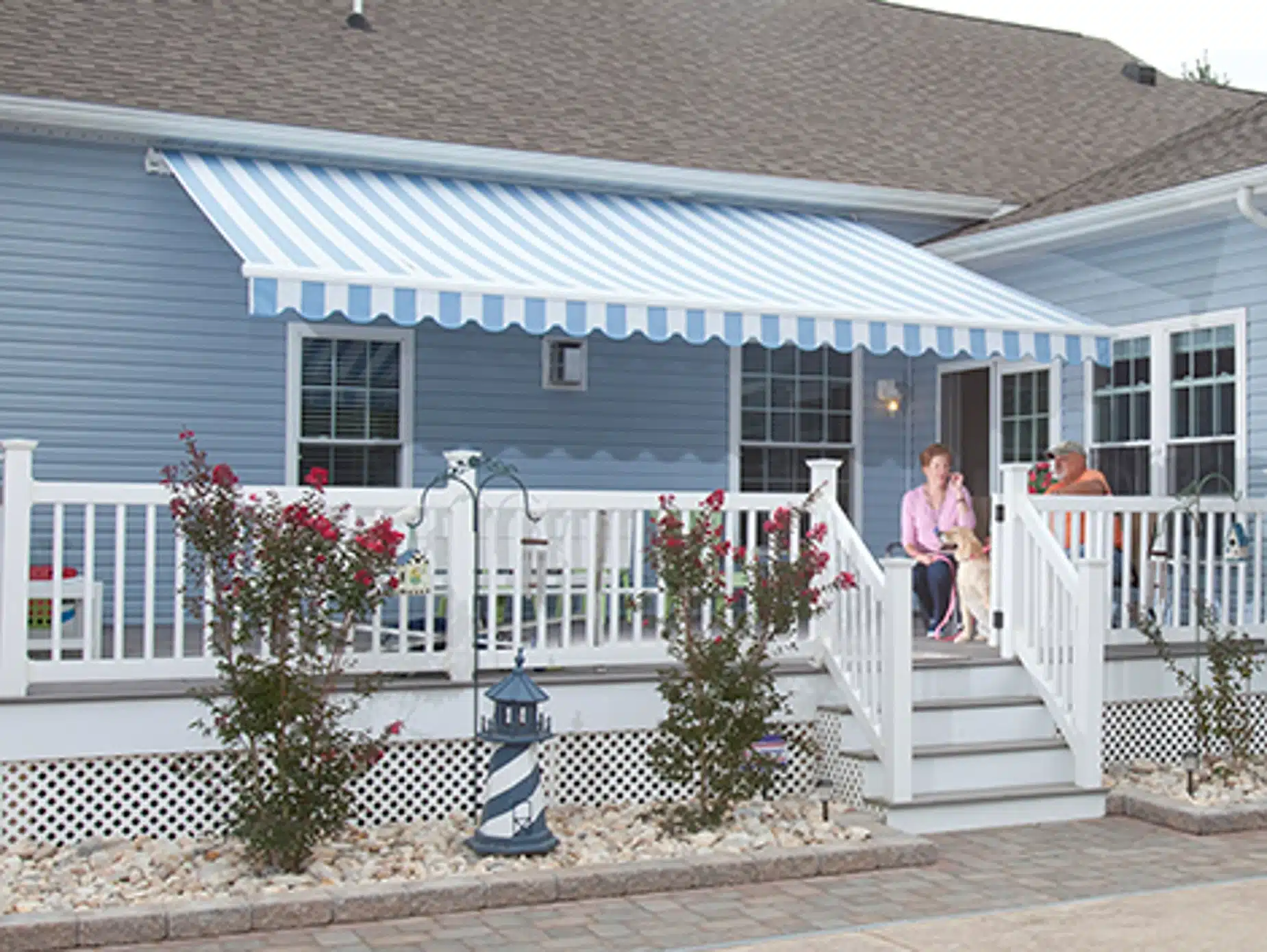 Aristocrat retractable awning